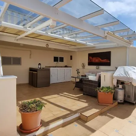 Tasha Maspalomas Villa